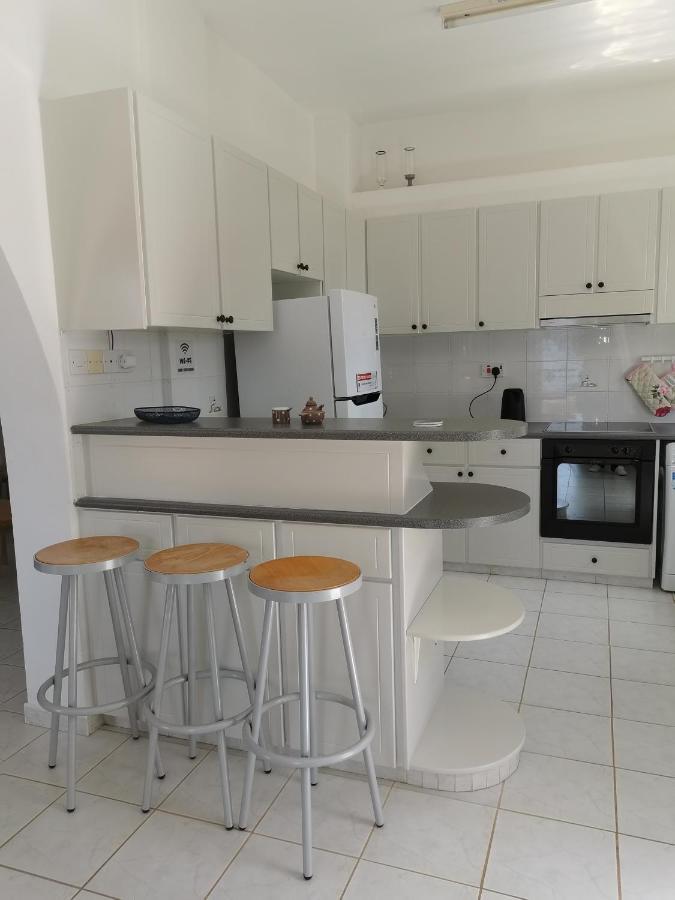 Seaclusion Vacation Villa Pomos Buitenkant foto