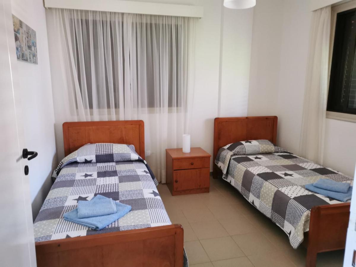 Seaclusion Vacation Villa Pomos Buitenkant foto