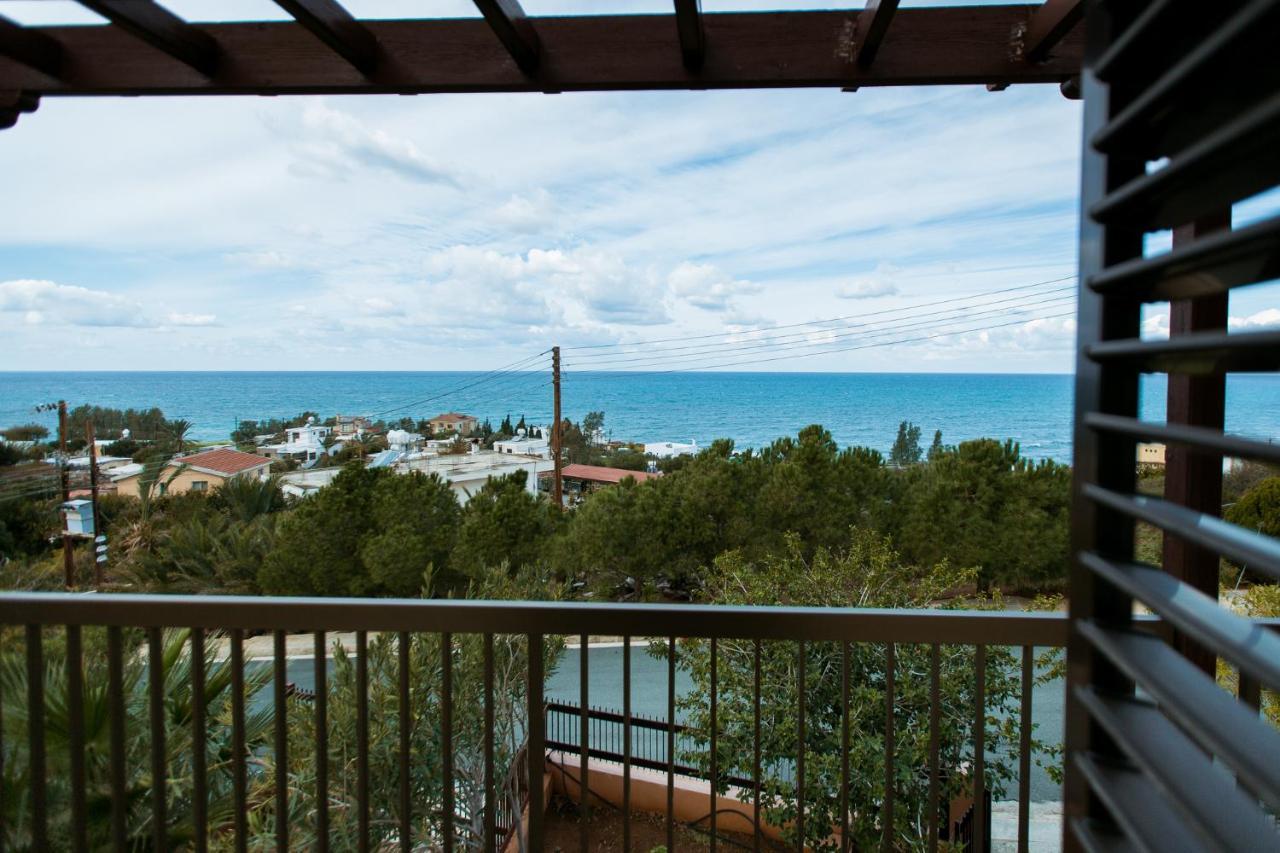 Seaclusion Vacation Villa Pomos Buitenkant foto